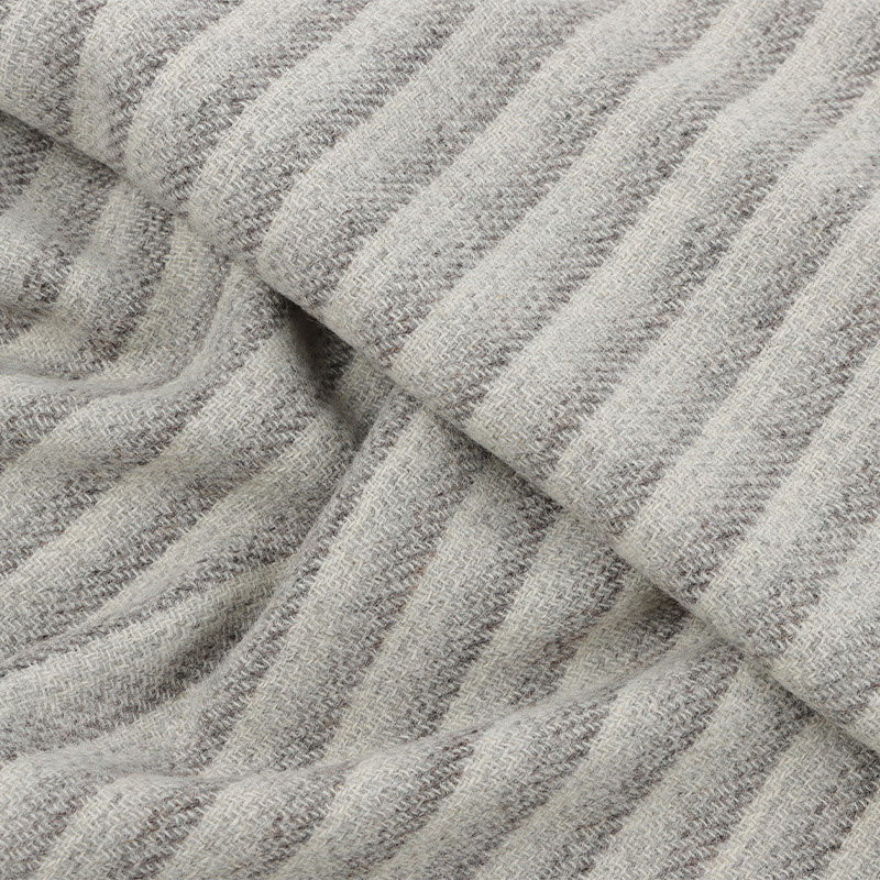 Tissu à rayures verticales d'extension visuelle