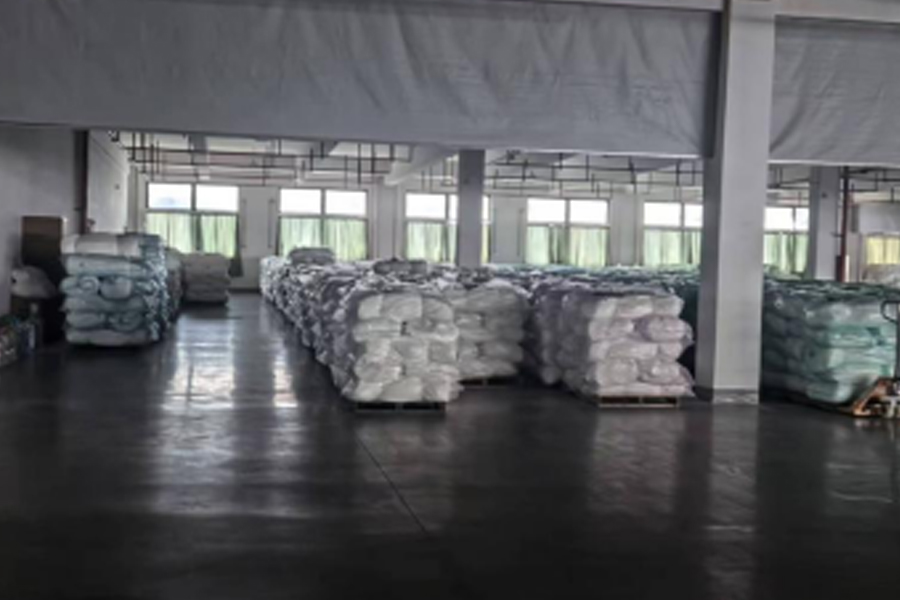 Zone de production de tissus gris et de produits finis